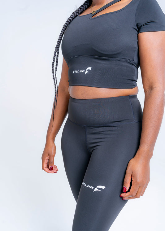 Noir Classic Top