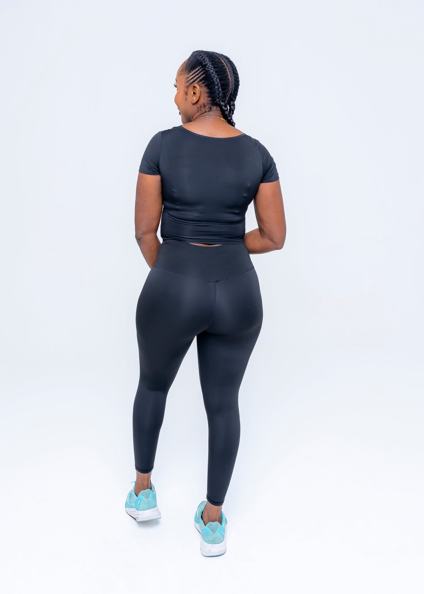 Noir Classic Top